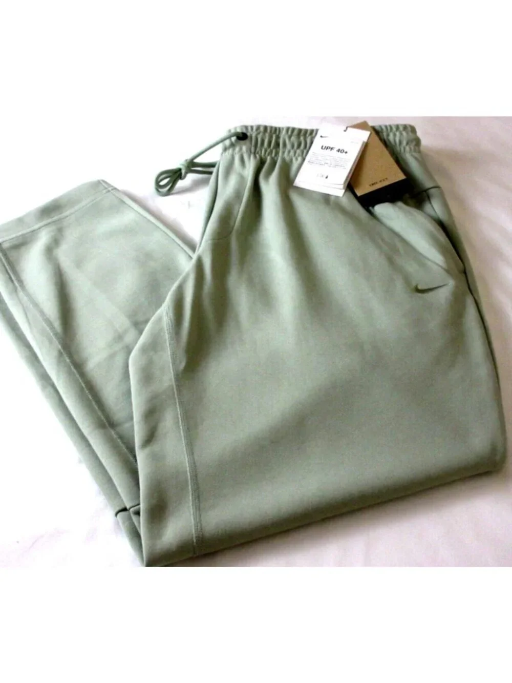 Nike Men's Primary Fleece Dri-FIT UV Tapered Leg Performance Pants Light Green